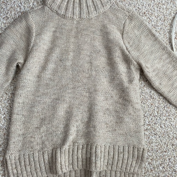 Hollister Beige Tan Rolled Turtleneck Knit Sweater - Picture 2 of 3